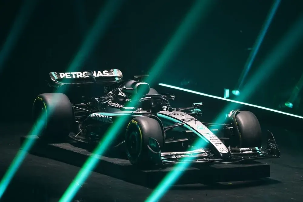 Mercedes W16 – Μέρος 4ο: «Πίστες & Αντίπαλοι»