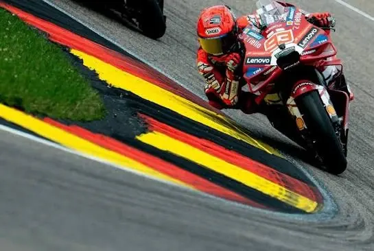 Marc Márquez: Ο αδιαμφισβήτητος «Βασιλιάς» του Sachsenring