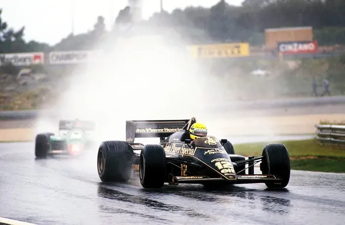Ayrton Senna Ο άνθρωπος που μετέτρεψε την ταχύτητα σε συναίσθημα