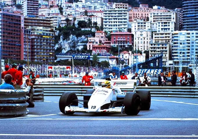 Ayrton Senna Ο άνθρωπος που μετέτρεψε την ταχύτητα σε συναίσθημα: φωτογραφία 2 από 2